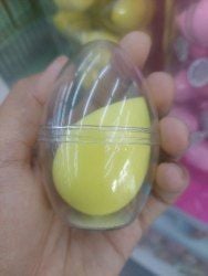 Spons puff make up bentuk tetesan air penutup cangkang telur ( Kuning)