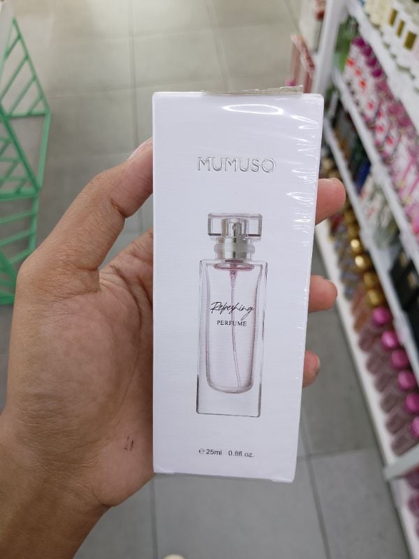 PARFUM YANG MENYEGARKAN (TEH HITAM)