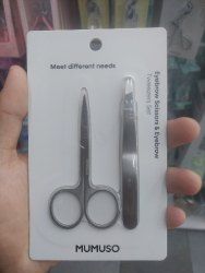 Set kombinasi Gunting alis & pinset alis