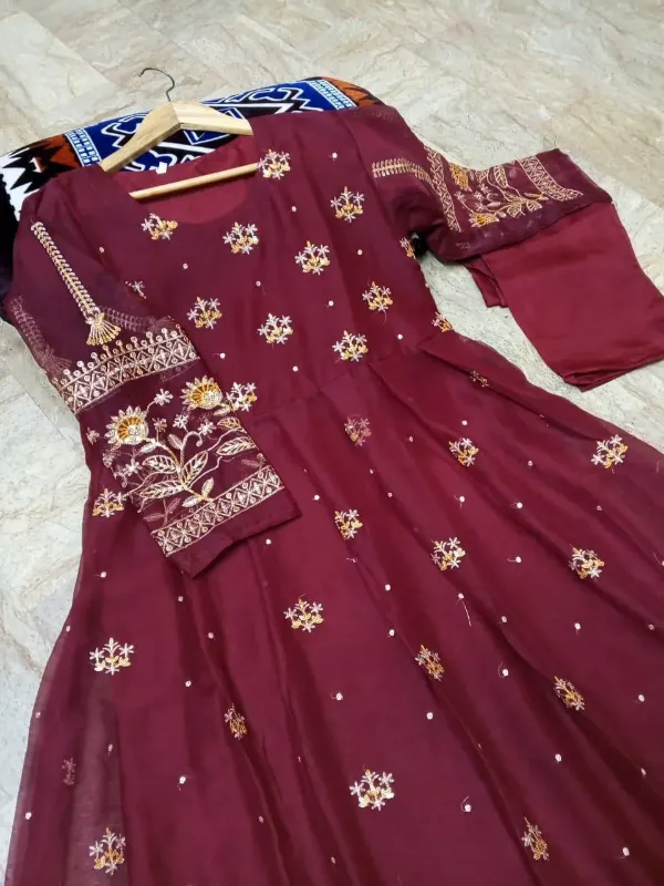 2 Pcs Women's Stitched Chiffon Sequins Embroidered Maxi Suit