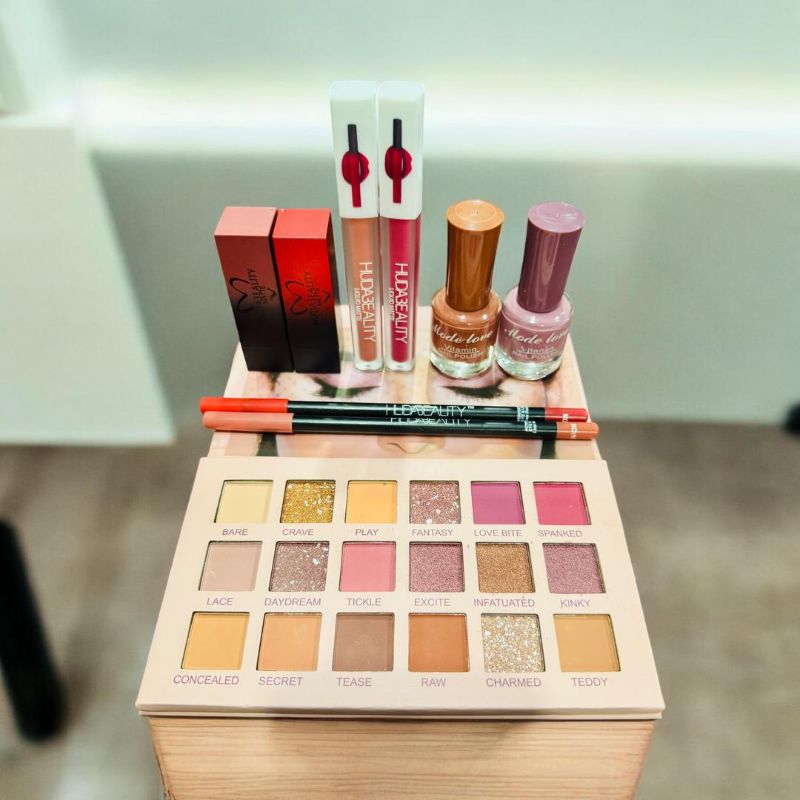 9 in 1 Makeup Deal