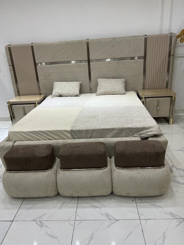 Turkish Bedframe with a Dresser
Size: 6/7