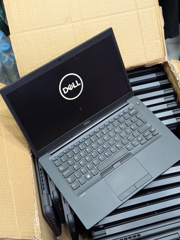 Dell Latitude 7490 | 8gbRam | 256gbSSD | 8th Gen |  Intel CORE i5 8350U | Keyboard Light | Good battery| HDMI | SIM card slot | 

Dell Latitude 7490 | 8gbRam | 256gbSSD | 8th Gen |  Intel CORE i7 8350U | Keyboard Light | Good battery| HDMI | SIM card slot |