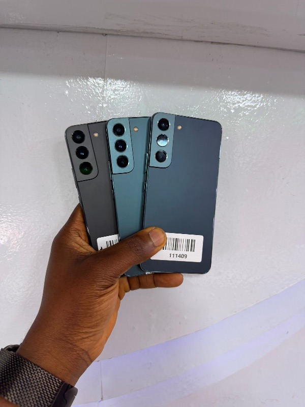 Used Samsung Galaxy S22 128Gb Single Sim & esim