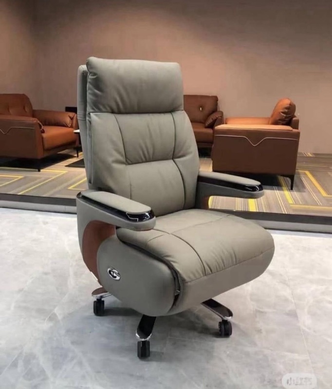 Executive Office Chair
