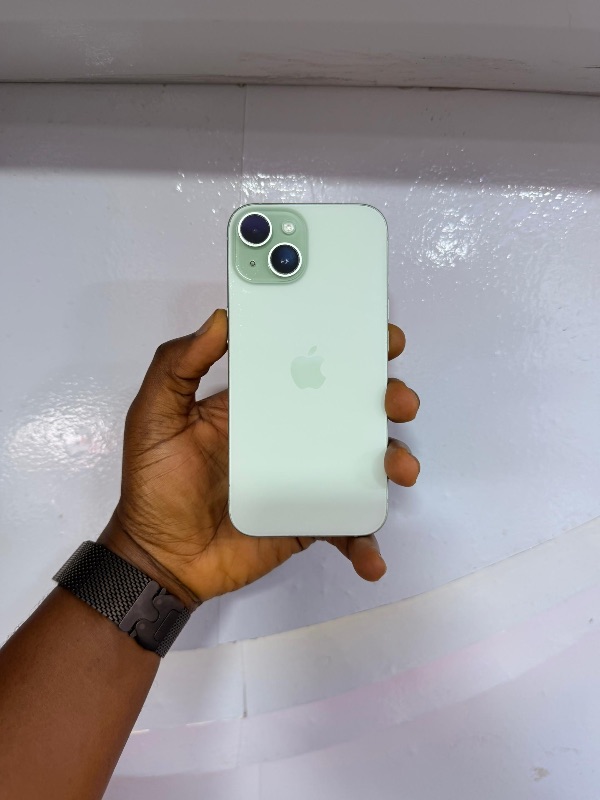 Used IPhone 15 256Gb Physucal Sim 90+BH