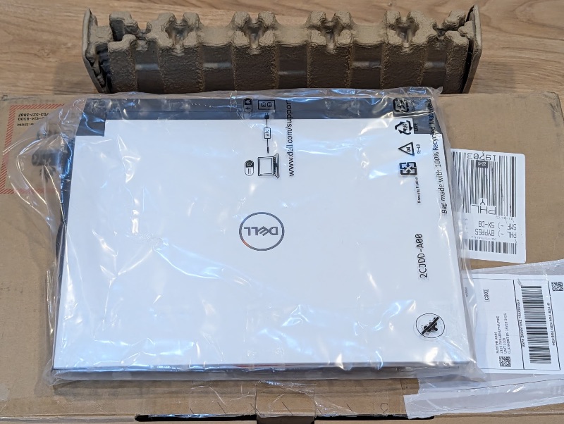 Open-Box,
DELL G16 7630
16" 240Hz QHD Display 
13th Gen Intel i9-13900HX
32GB RAM / 2TB SSD
NVIDIA RTX 4070
8GB Dedicated Graphics 
RGB Backlit Keyboard
Boxed with Charger