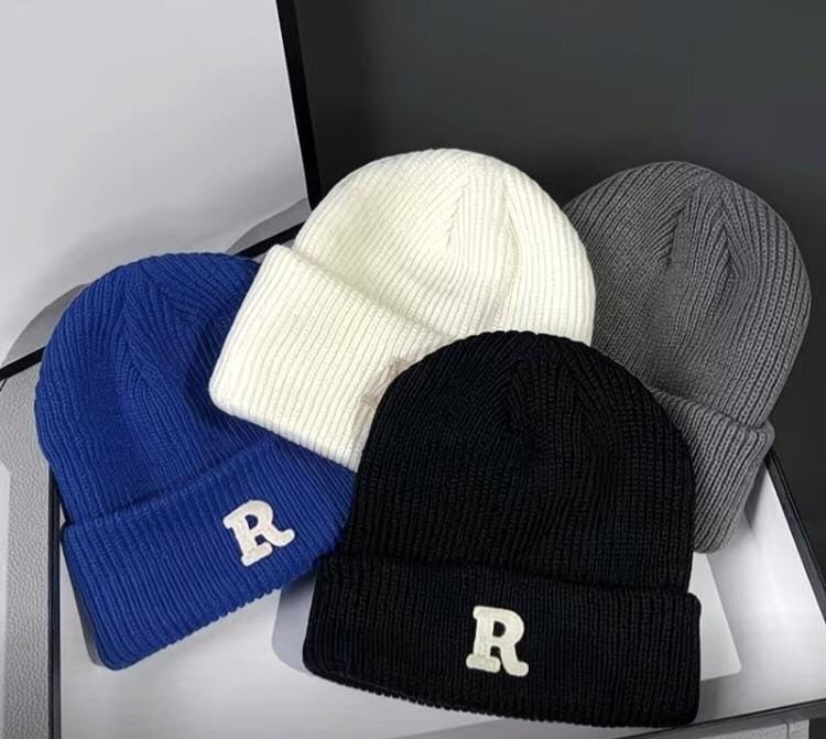R-Logo Knitted Winter Beanie (Unisex)