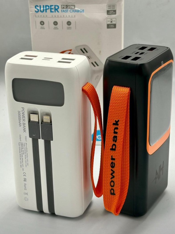 Power box.    30,000 MAH