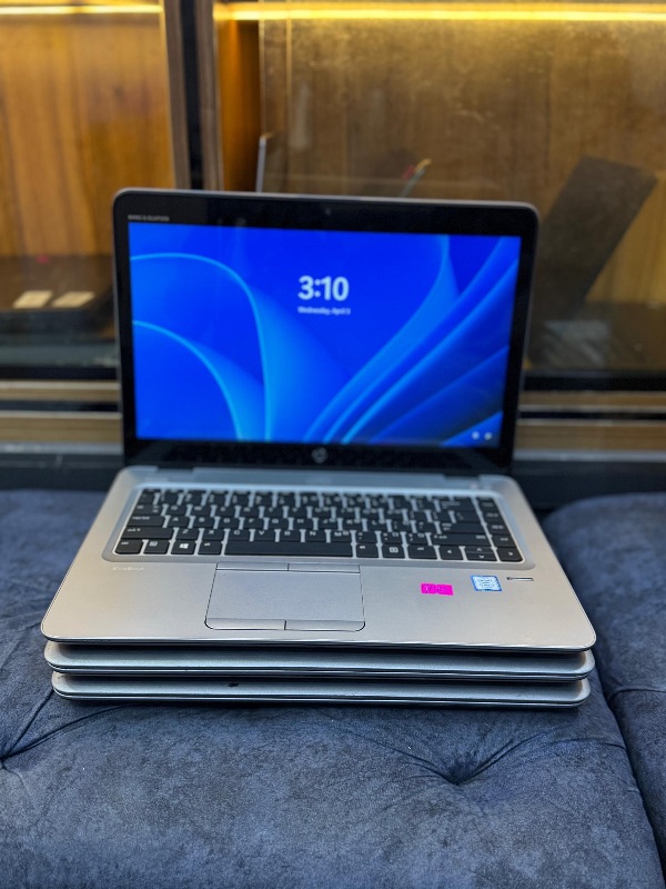 HP Elitebook 840 G4 Touchscreen
Intel Core i5-7300U @ 2.7Ghz
8gb ram/ 256gb ssd
7th generation
Backlit keyboard
1920x1080 14” FH Display