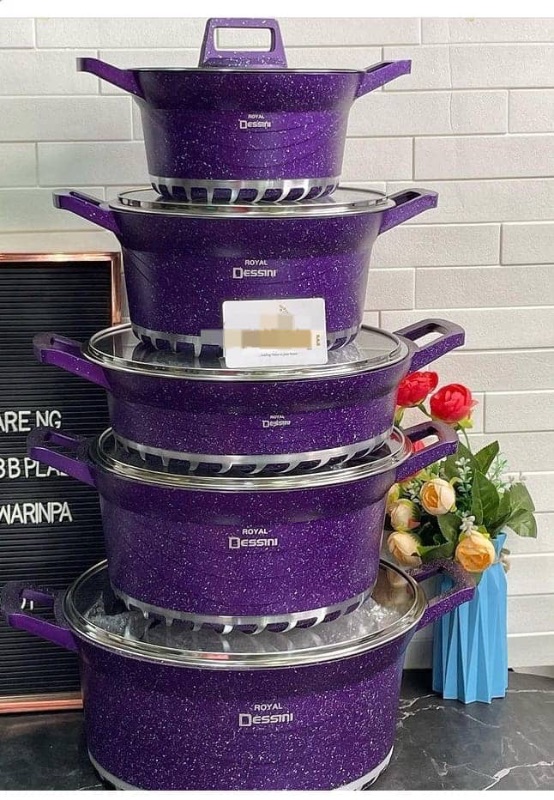 10pc Royal Dessini Regina Cookware Set