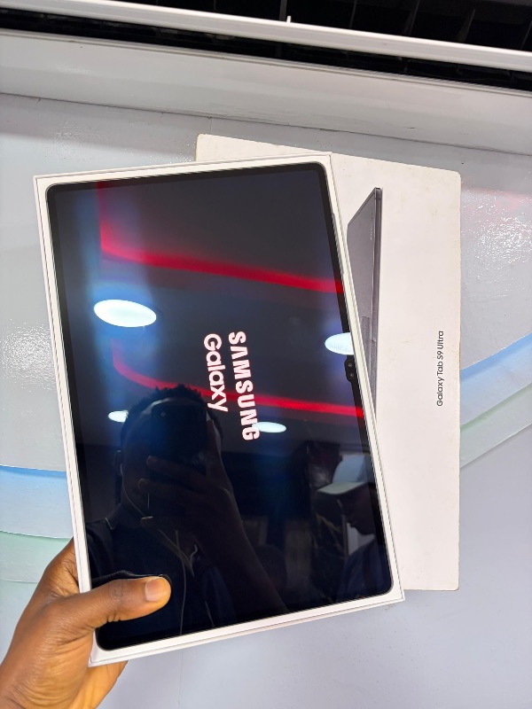 Open Box Samsung Galaxy Tab S9 Ultra 256Gb WiFi Only