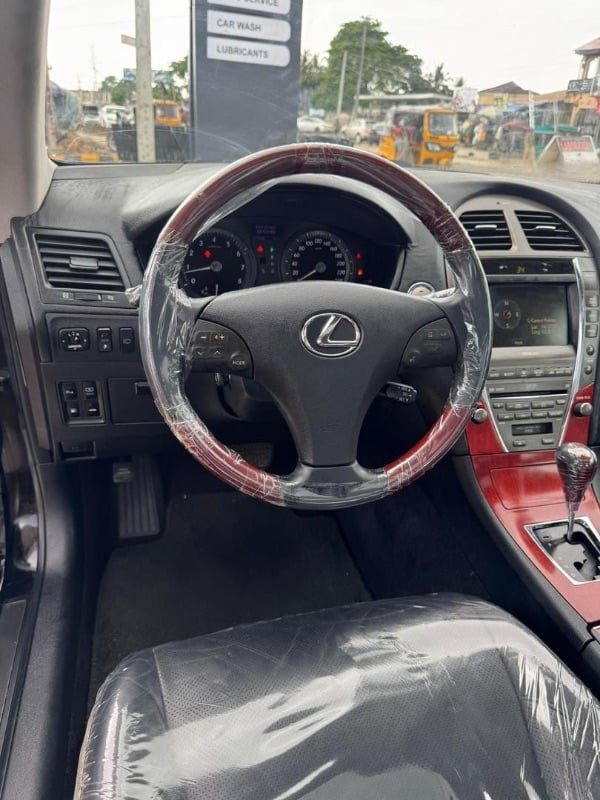 2008 ES350 fullest option