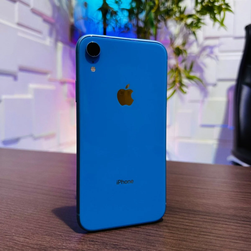 iPhone XR