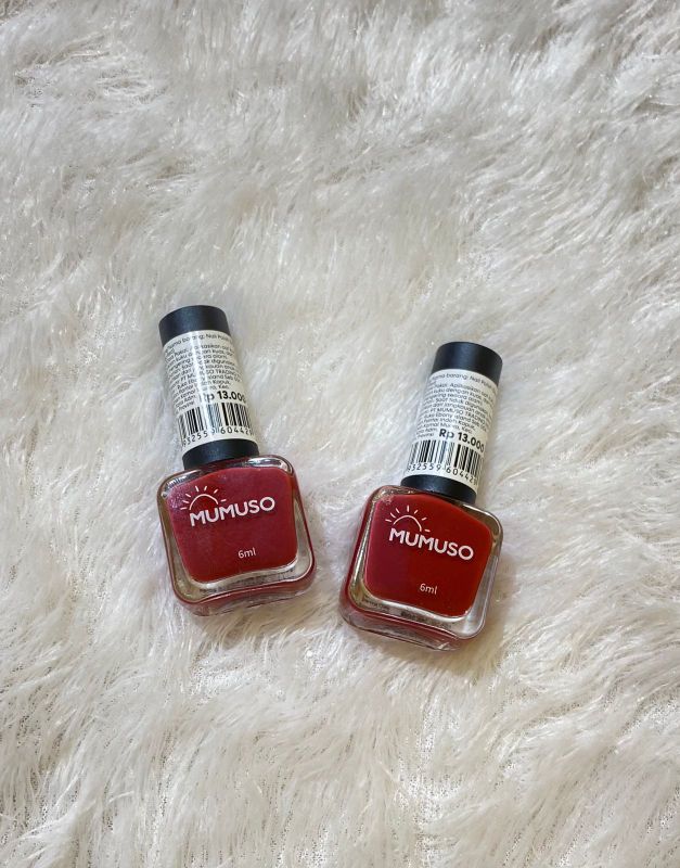 Cat Kuku Botol Persegi - warna kacang merah