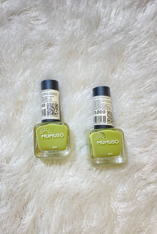 Cat Kuku (Hijau Muda/Botol Persegi)