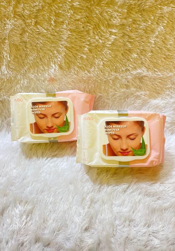 Tisu Pembersih Riasan Lidah Buaya (90 Lembar)