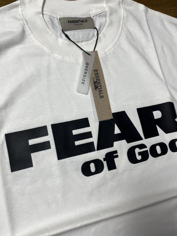 Kaos ESSENTIALS By Fear Of God
B-ES-1