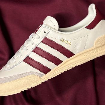 Adidas Jeans 'Chalk White Sand Strata'