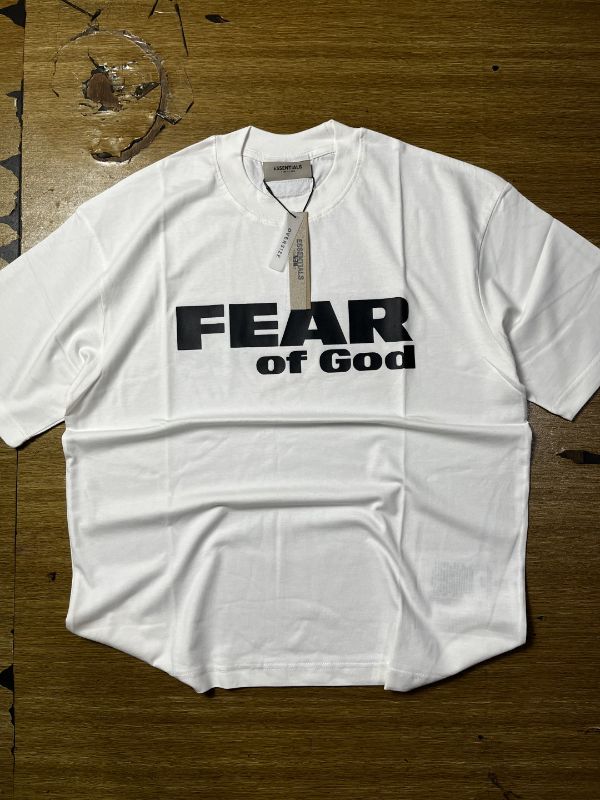 Kaos ESSENTIALS By Fear Of God
B-ES-1