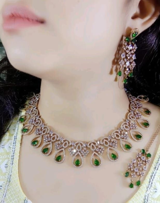 American Diamond Necklace- AD015