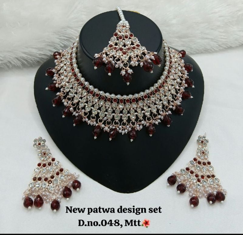 Latest Stylish Fancy Choker Necklace Set-SB017