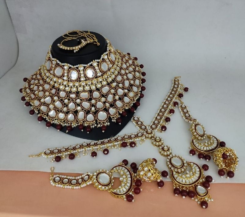 Trditional Gold Plated Kundan Ethnic Bridal Jewellery Set For Women-B004