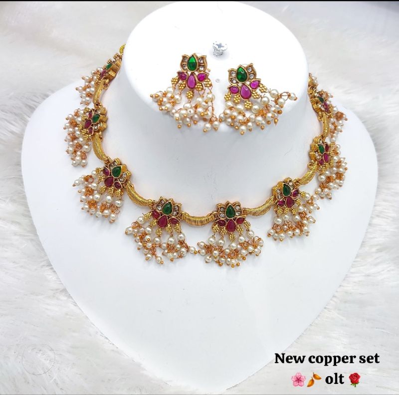 Lotus Design Flower Shaped Gold Plated Necklace Set-GP038