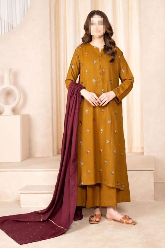 Embroidered 3-Piece Suit