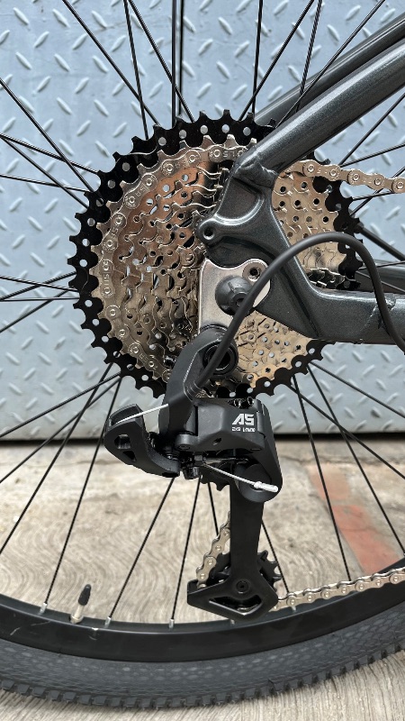 29 UM RAPTOR ALUMINIO + FRENOS HIDRAULICOS