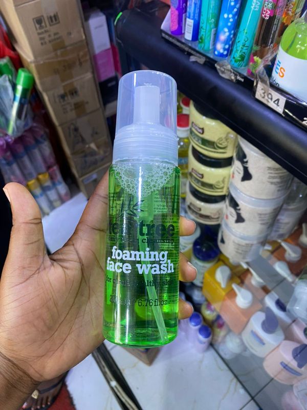 Tea Tree Face Wash