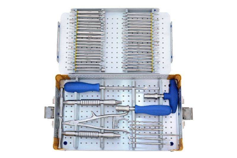 BROKEN SCREW REMOVAL INSTUMENT SET OF ORTHOPEDIC INSTUMENTS