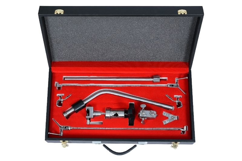 LEYLA BRAIN RETRACTOR NEUROSURGERY FLEXIBLE ARMS-COMPLETE SET WITH CARRY BOX.