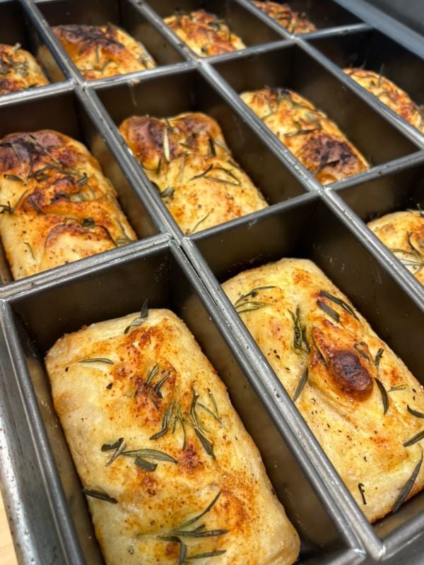 麻辣 富家茶 Spicy & Numbing - Focaccia