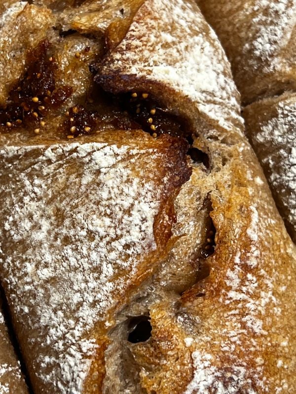 無花果合桃 - 黑麥酸刀 Fig walnut - Rye sourdough