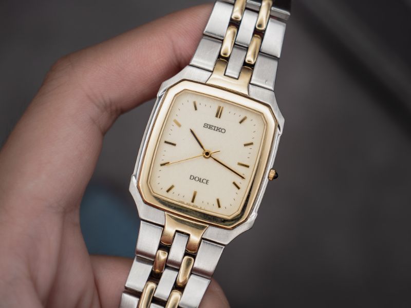 Vintage Seiko tank watch 腕時計 タンク サントス VINTAGE SEIKO DOLCE “SANTOS” TANK WATCH | KRIOS VINTAGE WATCH