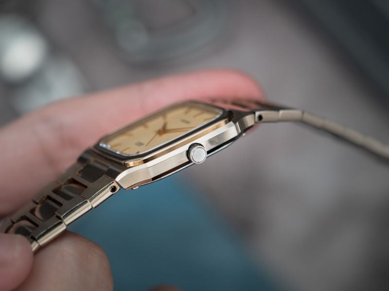 VINTAGE CITIZEN EXCEED “NAUTILUS” TUNGSTEN WATCH