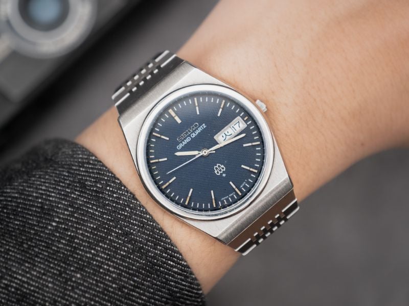 SEIKO GRAND QUARTZ 9943 800A VINTAGE WATCH