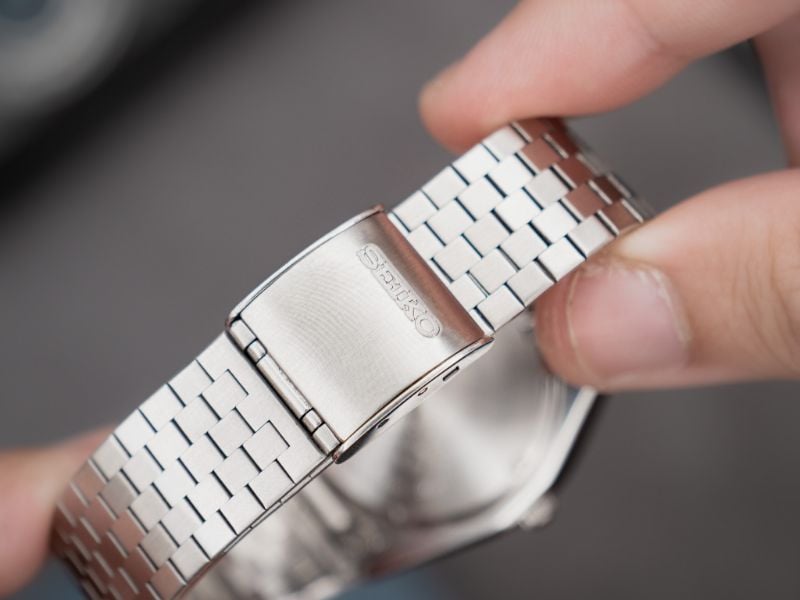 VINTAGE SEIKO LORD QUARTZ | MIDNIGHT BLUE DIAL