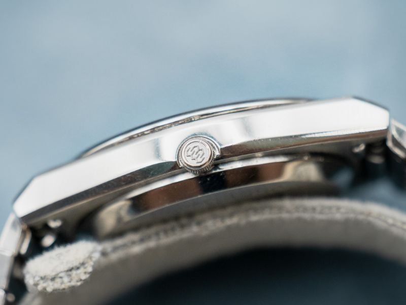 SEIKO GRAND QUARTZ 9943 800A VINTAGE WATCH