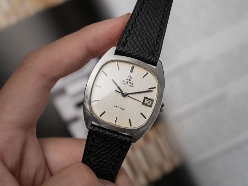 VINTAGE OMEGA DE VILLE AUTOMATIC WATCH