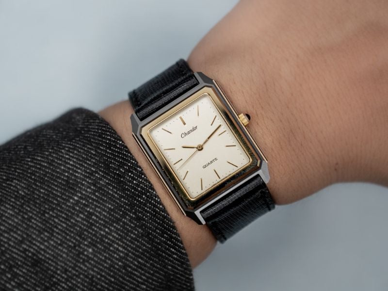 VINTAGE ORIENT CHANDOR TITANIUM TANK WATCH