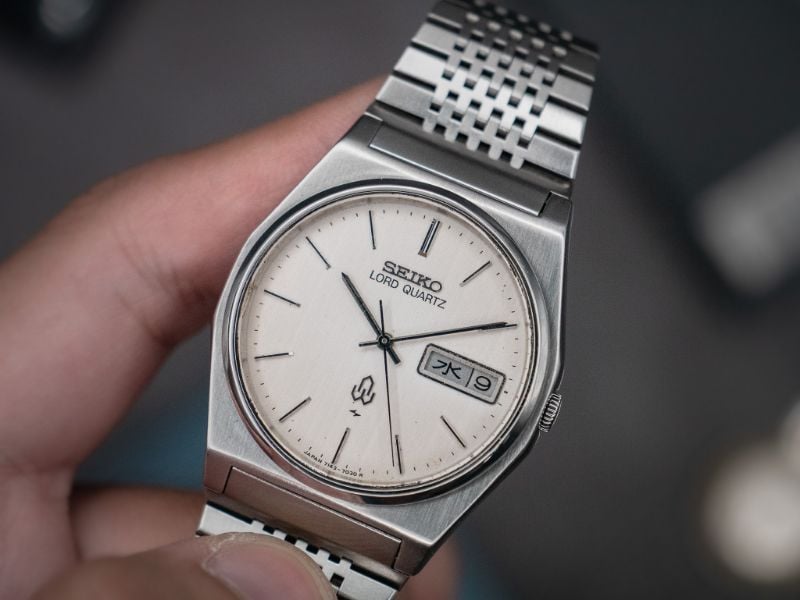 VINTAGE SEIKO LORD QUARTZ WATCH