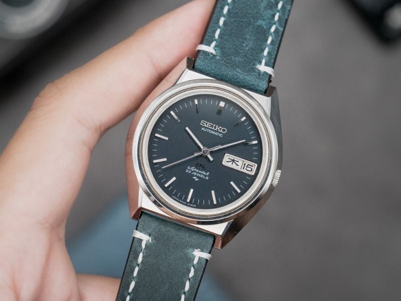 VINTAGE SEIKO LORD MATIC SPECIAL MIDNIGHT BLUE AUTOMATIC WATCH