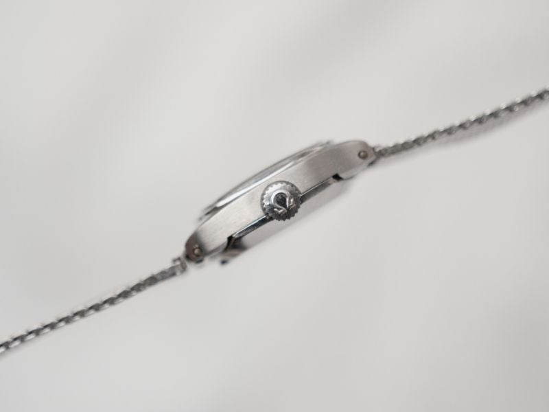 [LADIES] VINTAGE OMEGA DE VILLE MANUAL WINDING WATCH