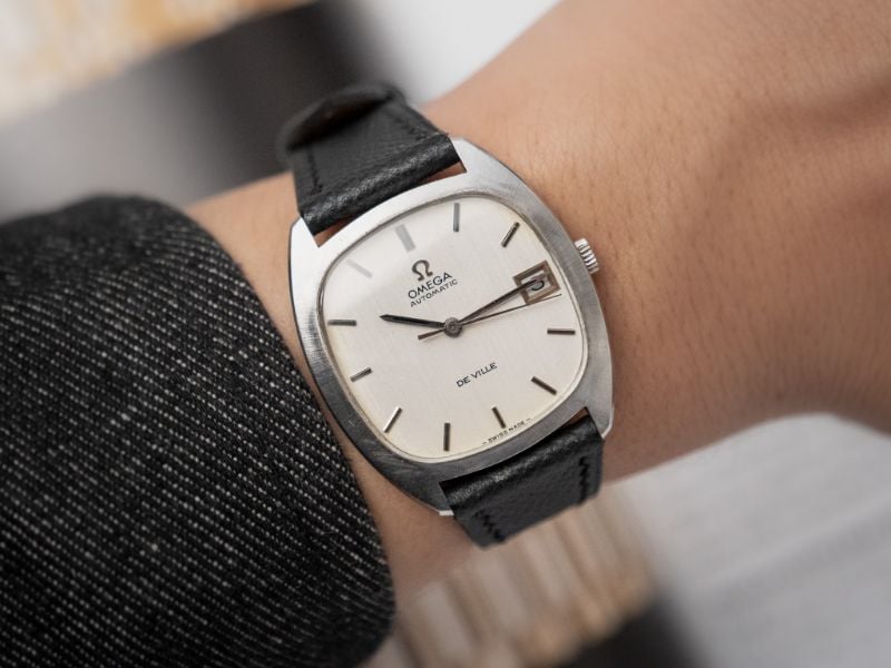 VINTAGE OMEGA DE VILLE AUTOMATIC WATCH