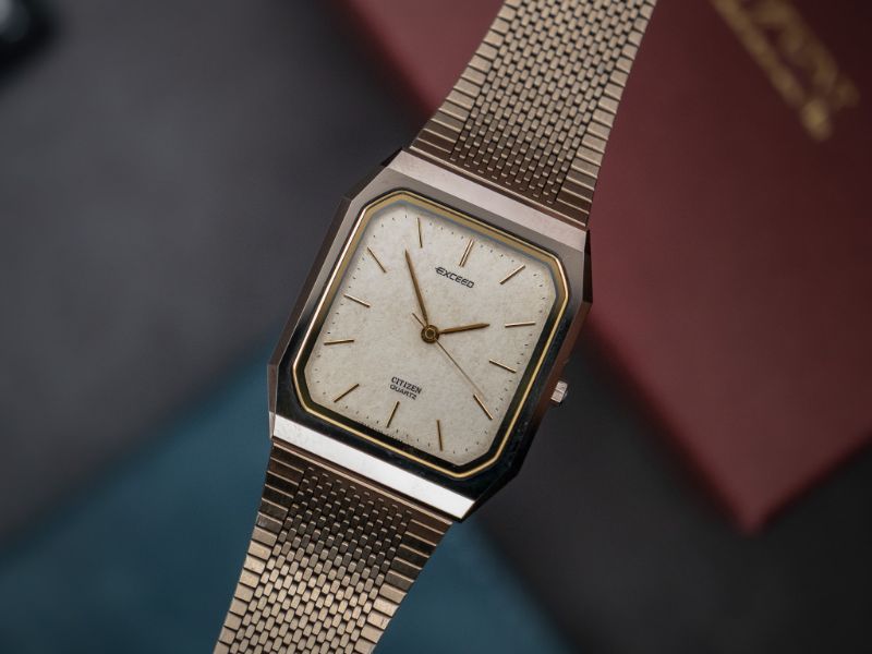 CITIZEN EXCEED 腕時計 八角形 ケース シチズン CITIZEN エクシード EXCEED 希少なシェル文字盤 100本限定