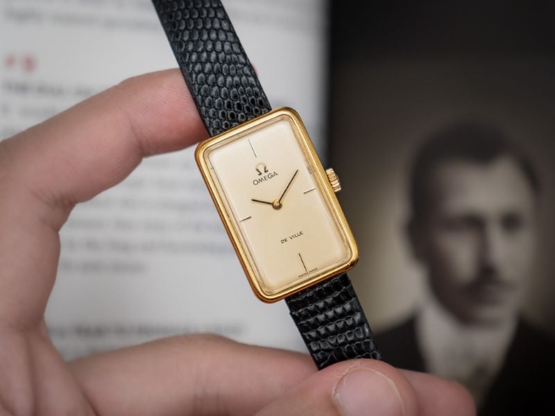 VINTAGE OMEGA DE VILLE MANUAL WINDING TANK WATCH | GOLD PLATED