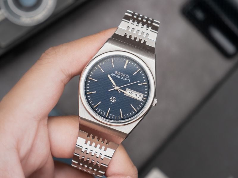SEIKO GRAND QUARTZ 9943 800A VINTAGE WATCH