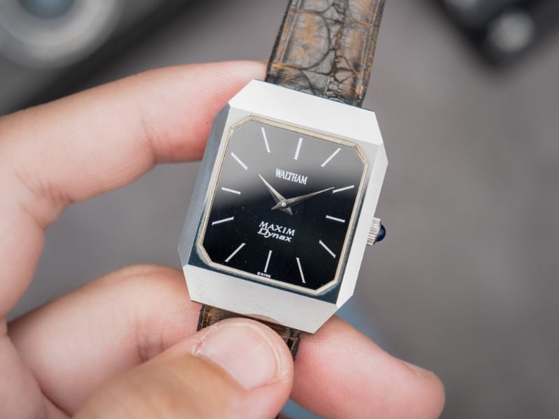 VINTAGE WALTHAM TUNGSTEN MANUAL TANK WATCH | NOS SET